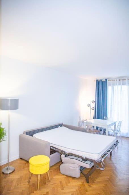 אוברווילייה Grand 2 Pieces Balcon Parking Porte Paris מראה חיצוני תמונה